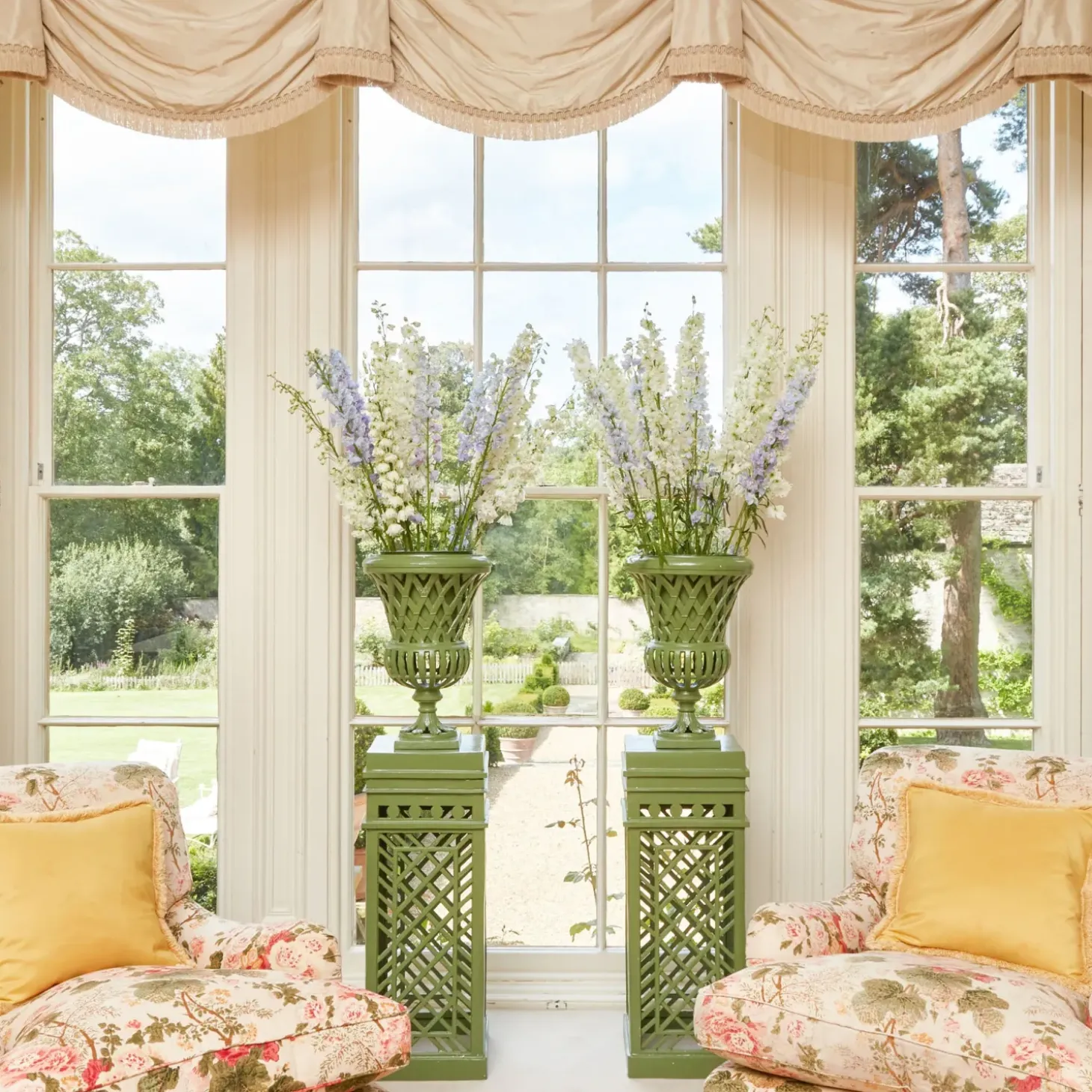 Adelaide Green Lattice Urn