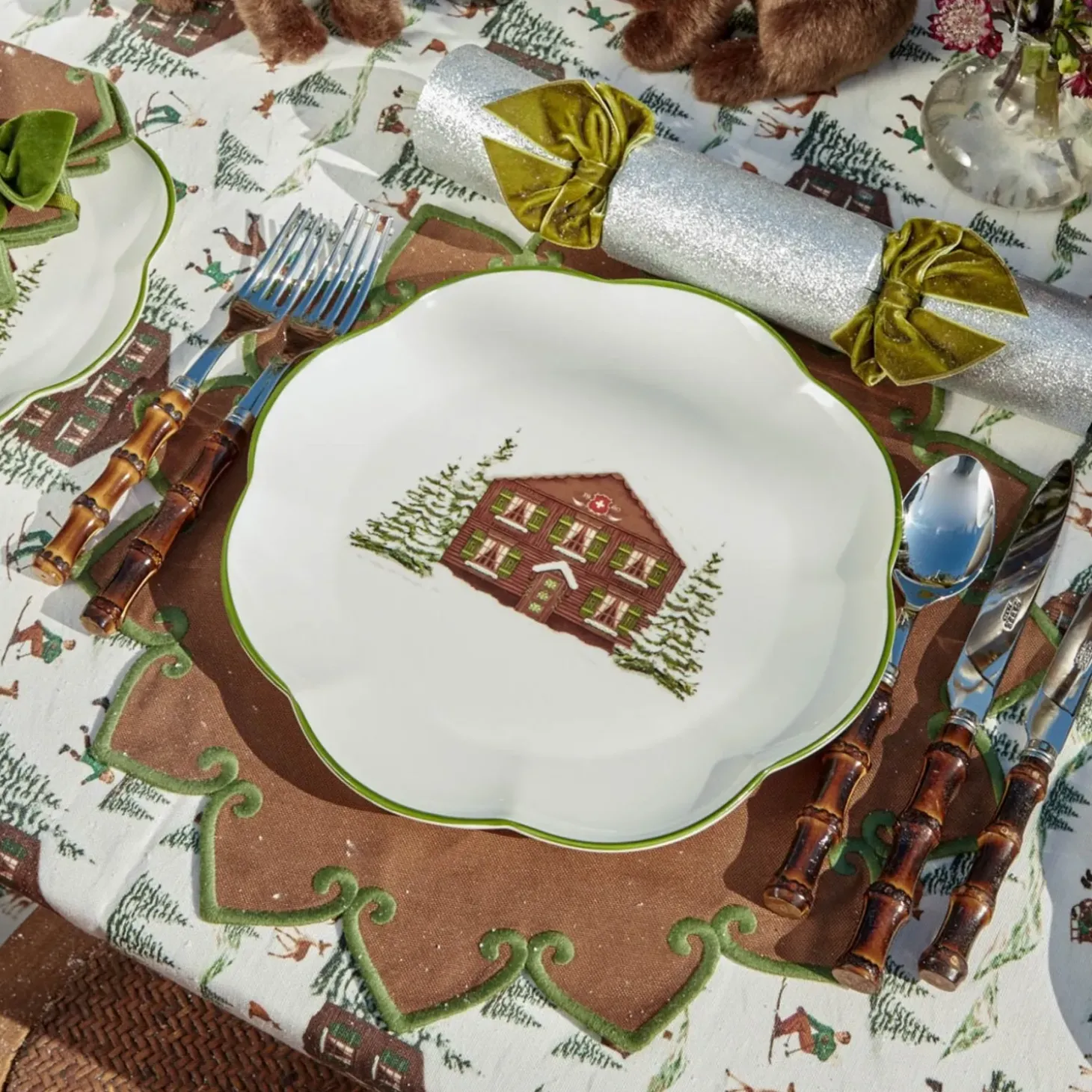 Angelina Chestnut & Green Placemats & Napkins (Set of 4)