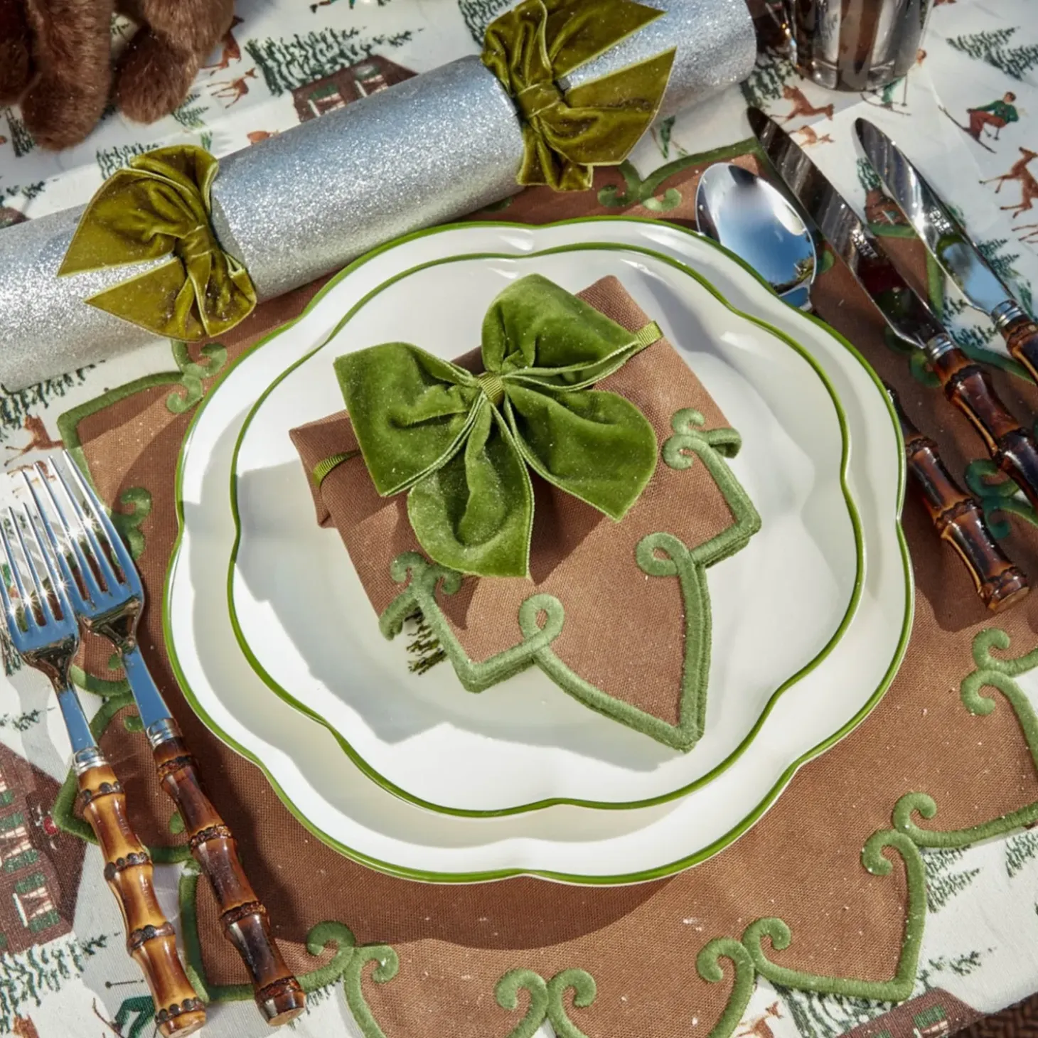 Angelina Chestnut & Green Placemats & Napkins (Set of 4)