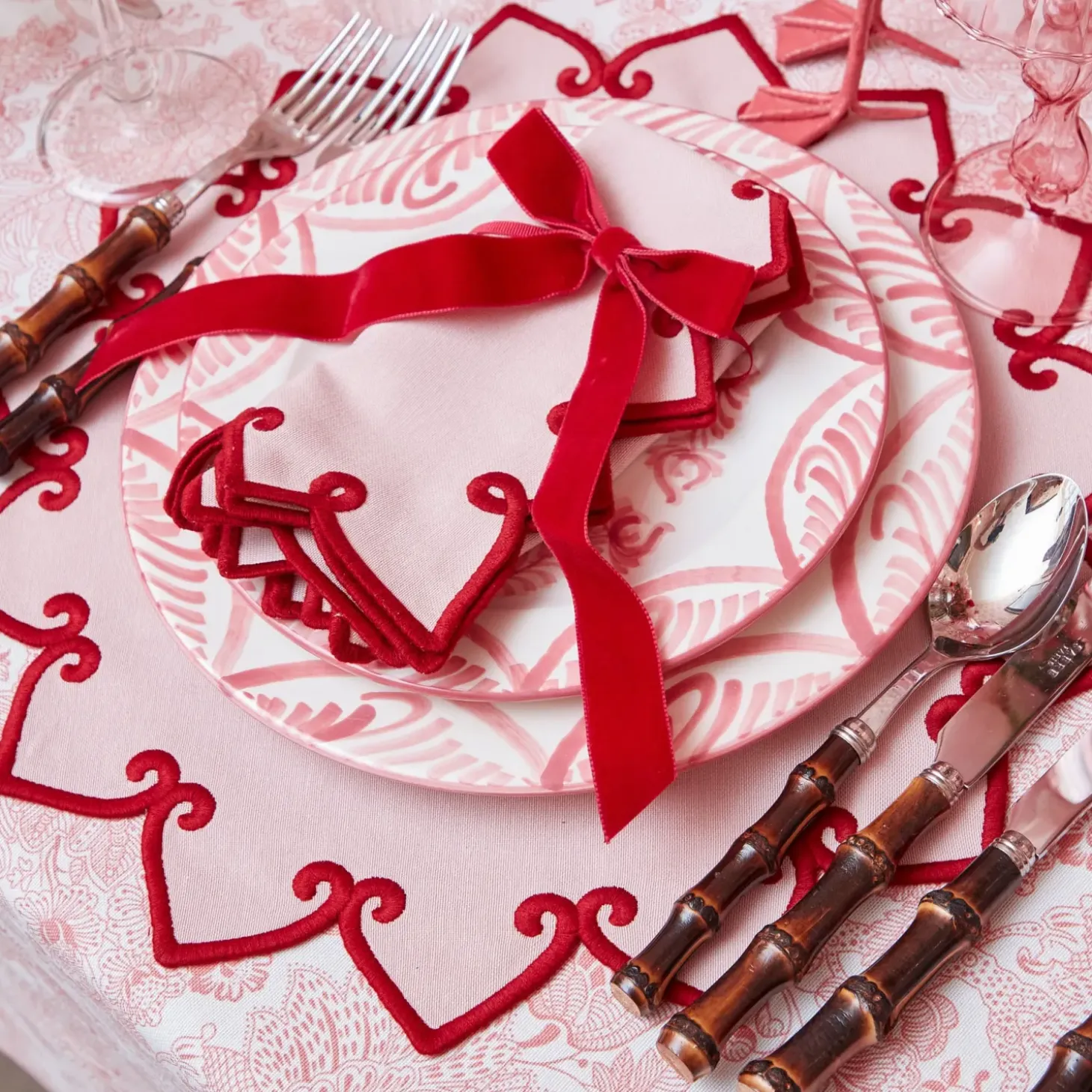 Angelina Pink & Red Napkins (Set of 4)