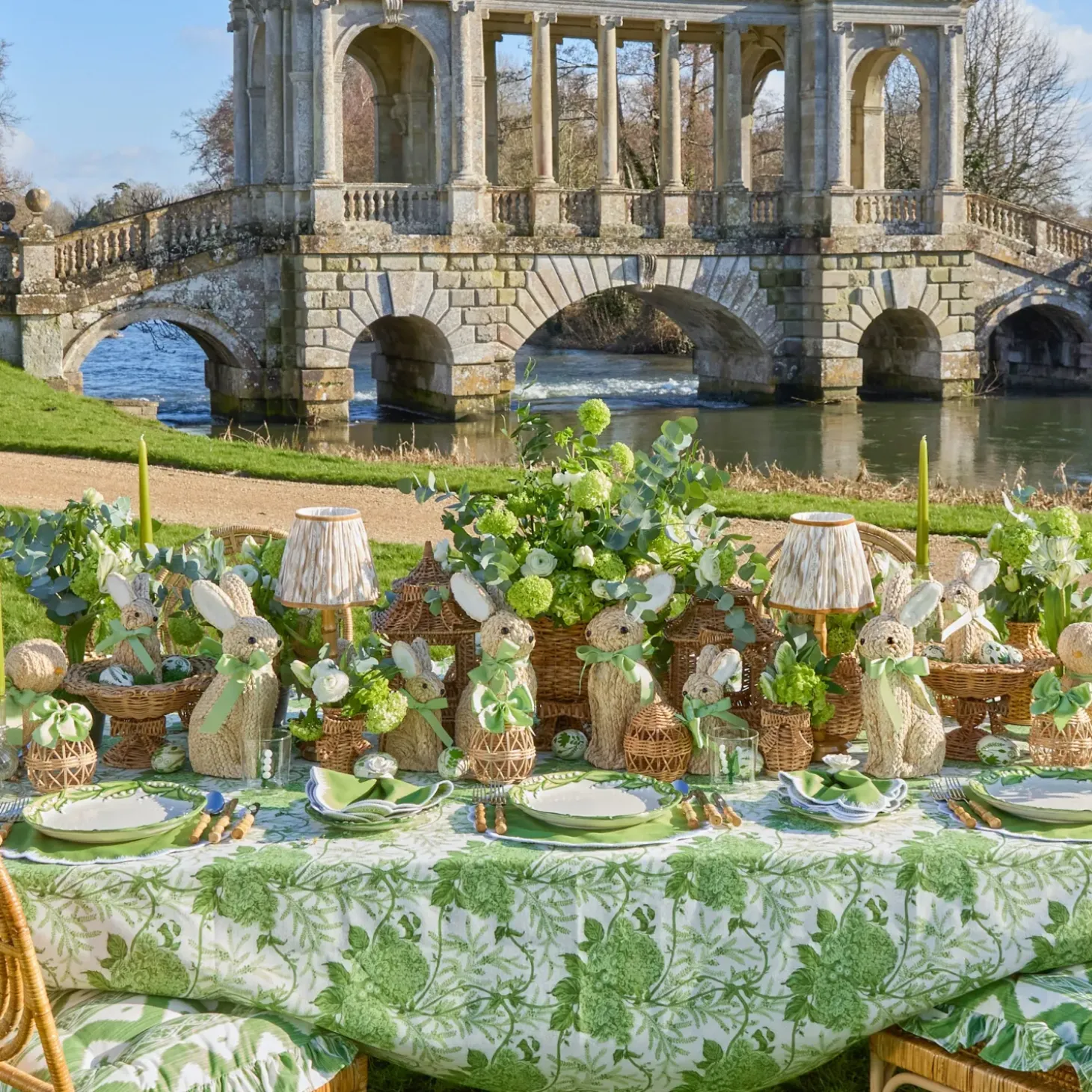 Apple Green Isabella Napkins (Set of 4)