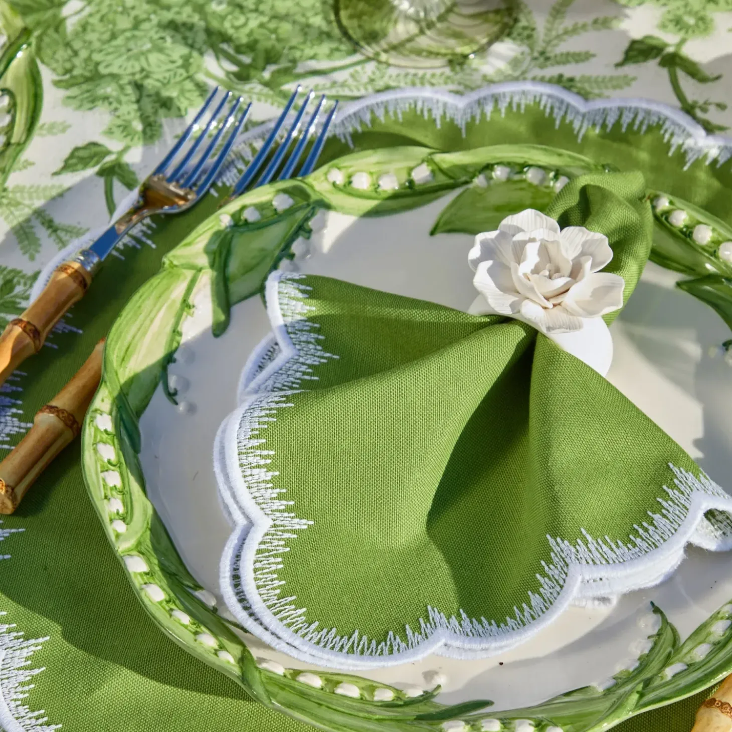 Apple Green Isabella Napkins (Set of 4)