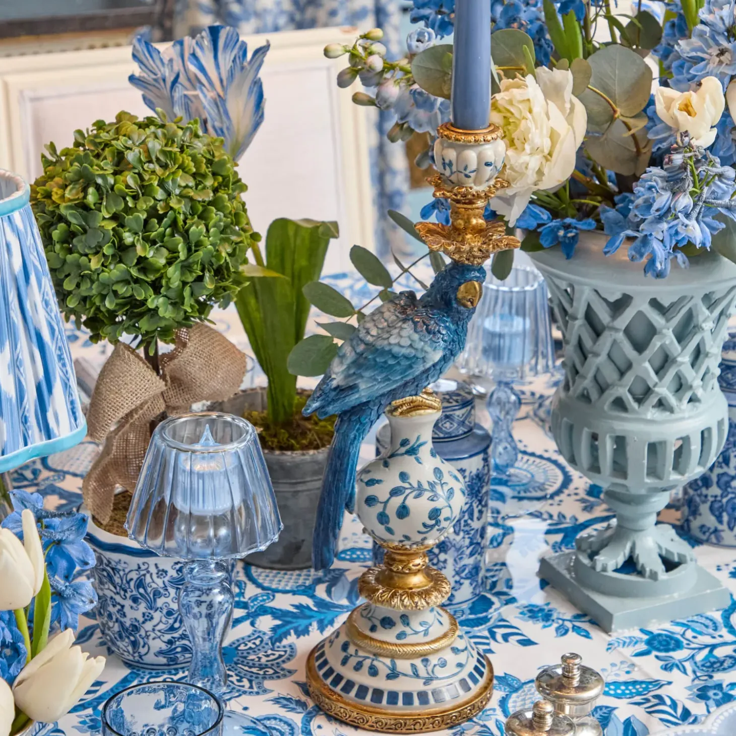 Blue Parrot Candle Set (Dusty Blue)