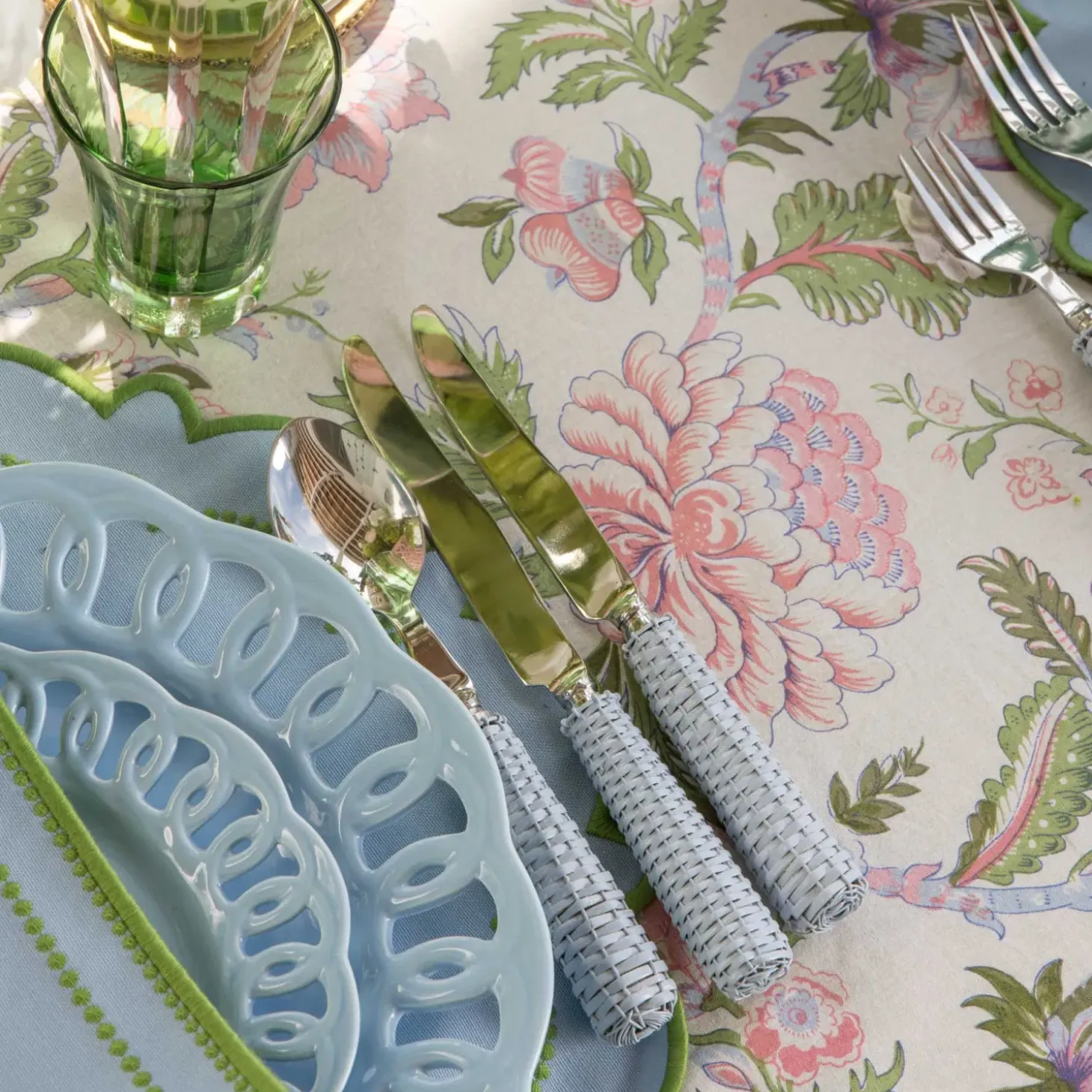 Blue Rattan Cutlery (5 Piece)