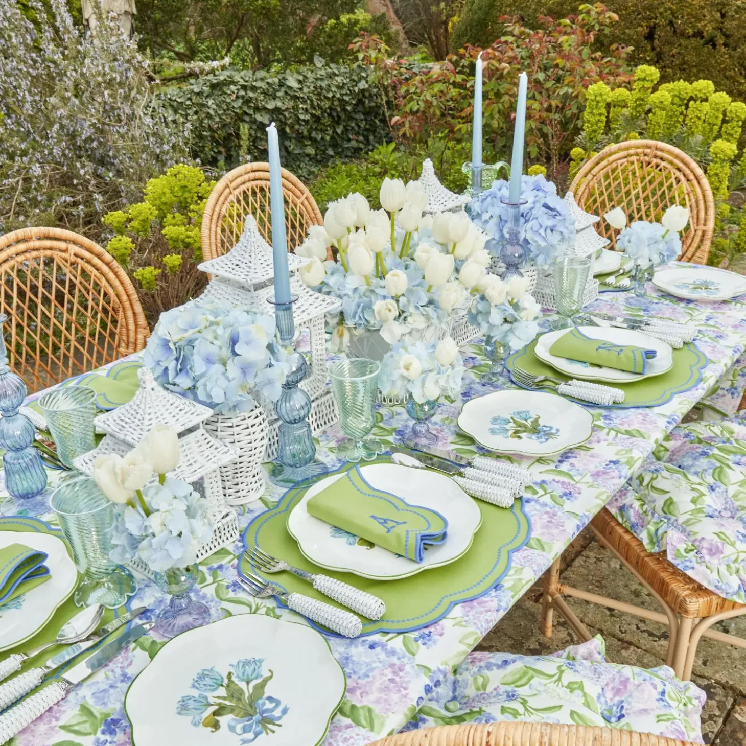 Blue Tulip Starter Plate