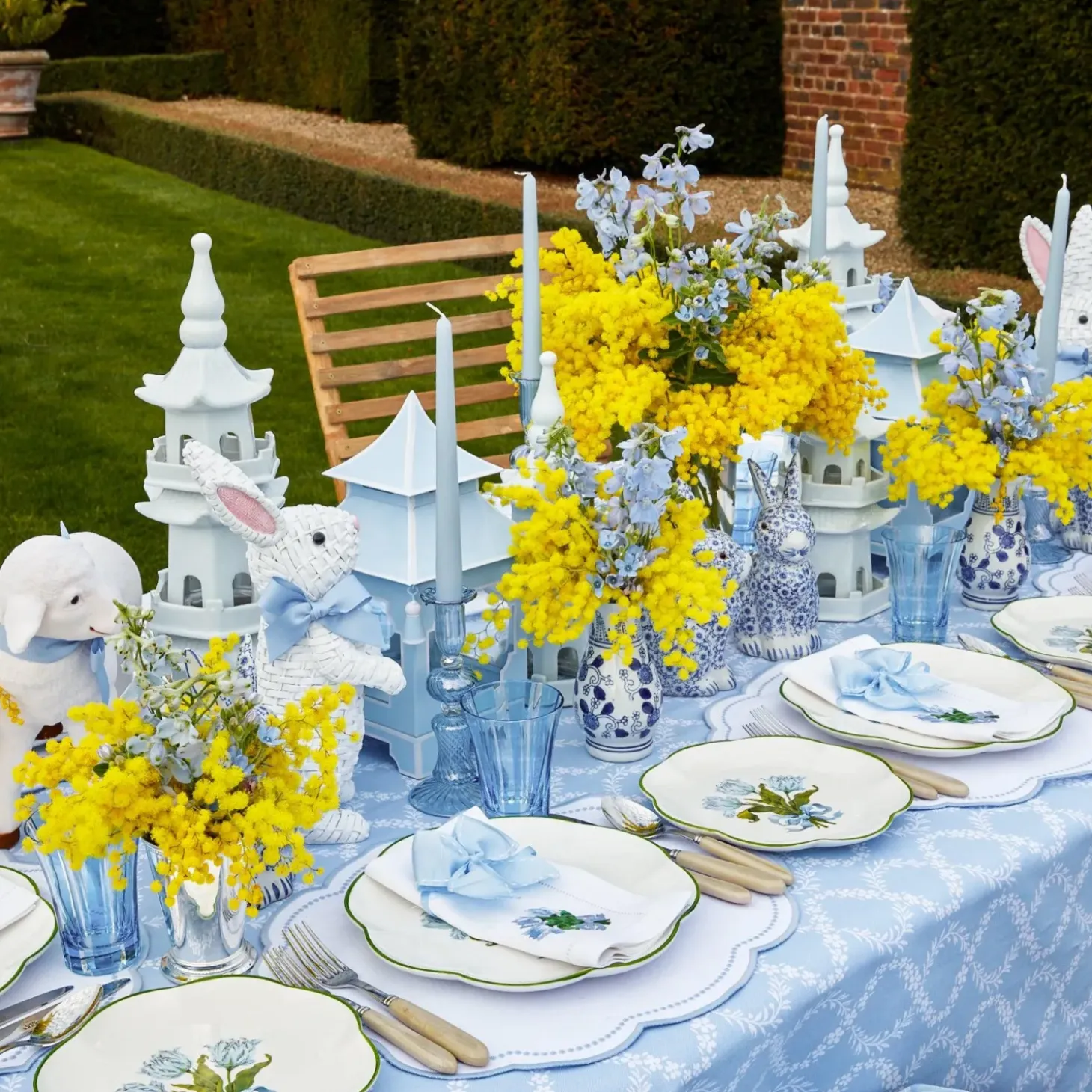 Blue Tulip Starter Plate