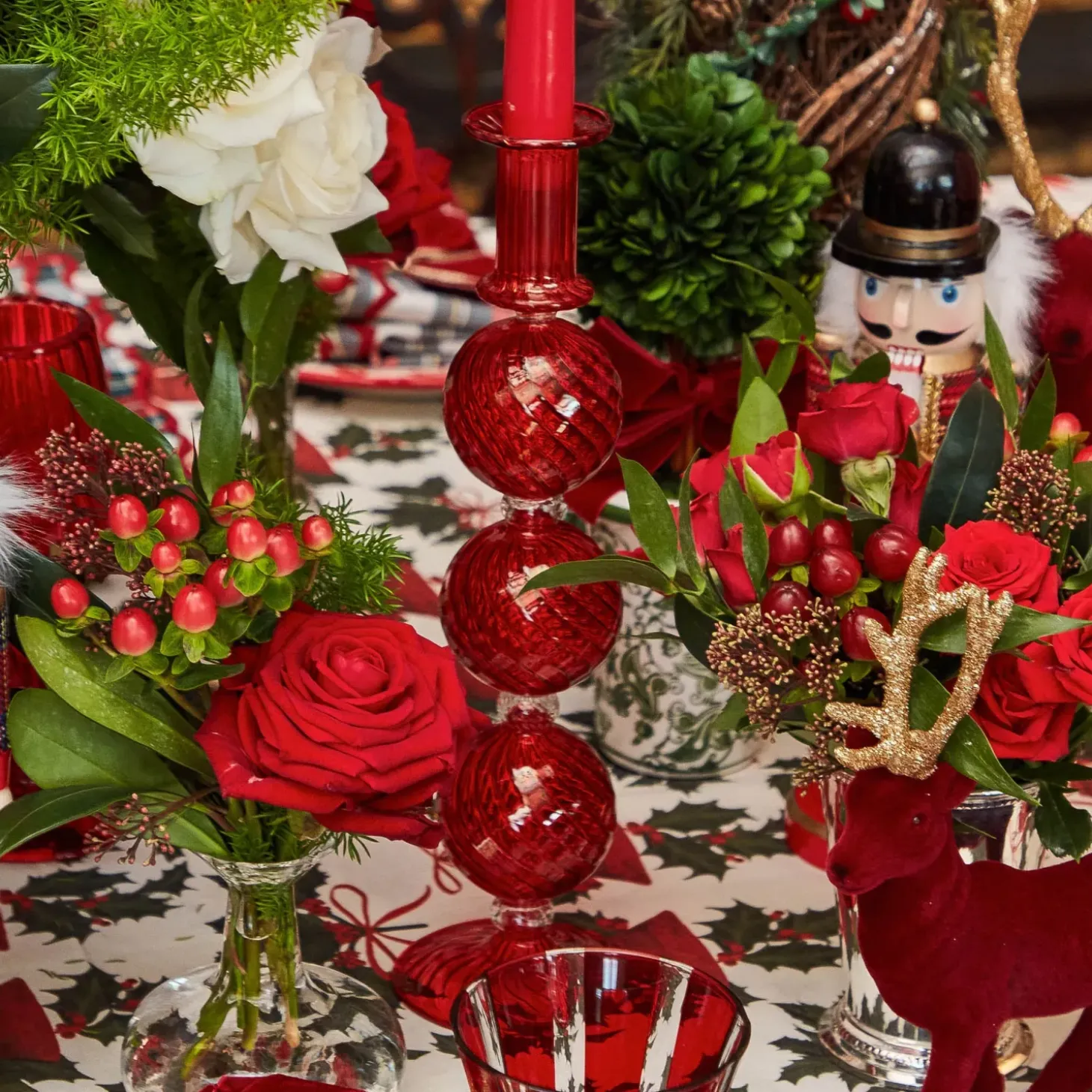 Camille Red Ribboned Candlescape