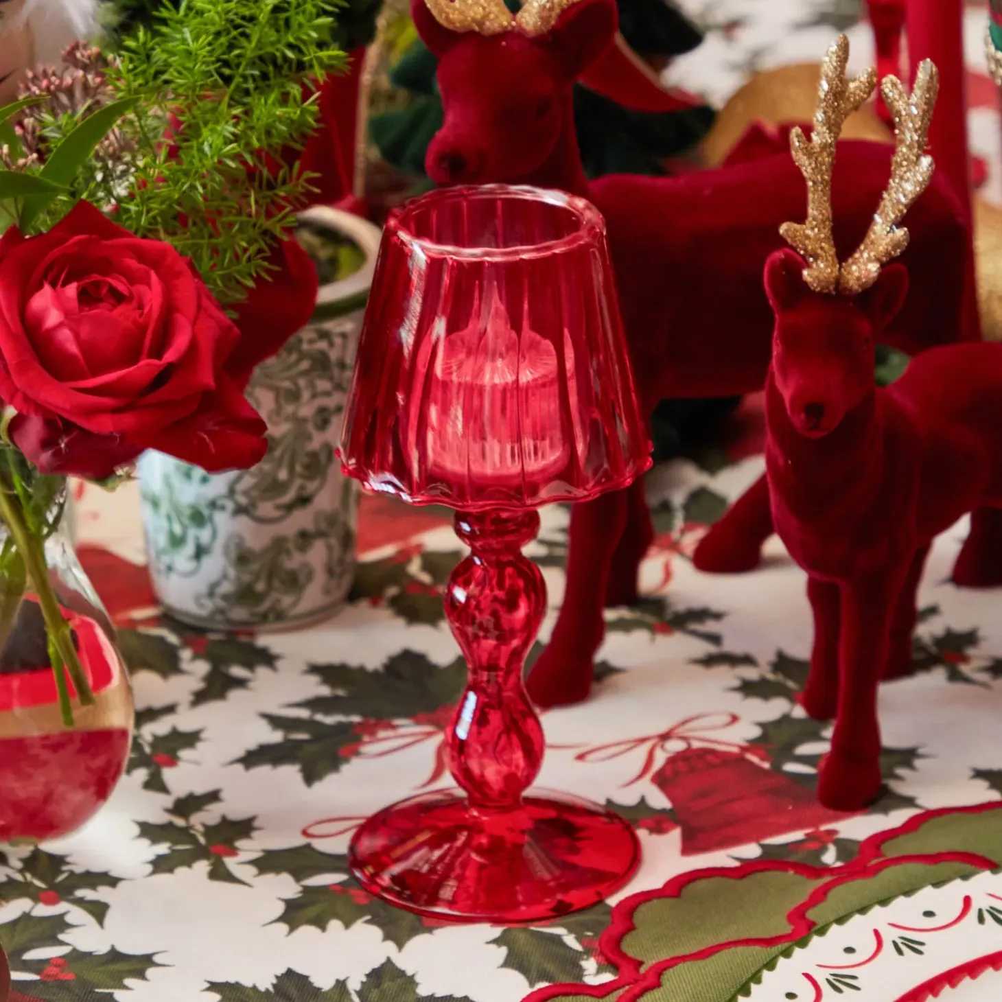 Camille Red Ribboned Candlescape