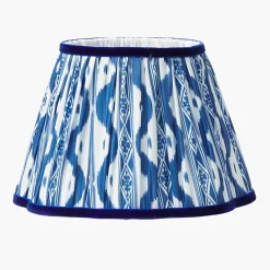 Chinoiserie Rechargeable Lamp & Cobalt Ikat Shade (22cm)