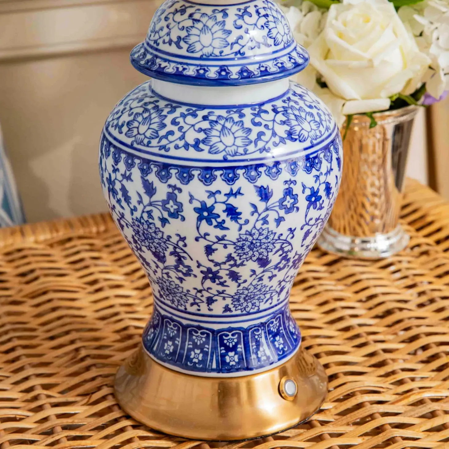 Chinoiserie Rechargeable Lamp