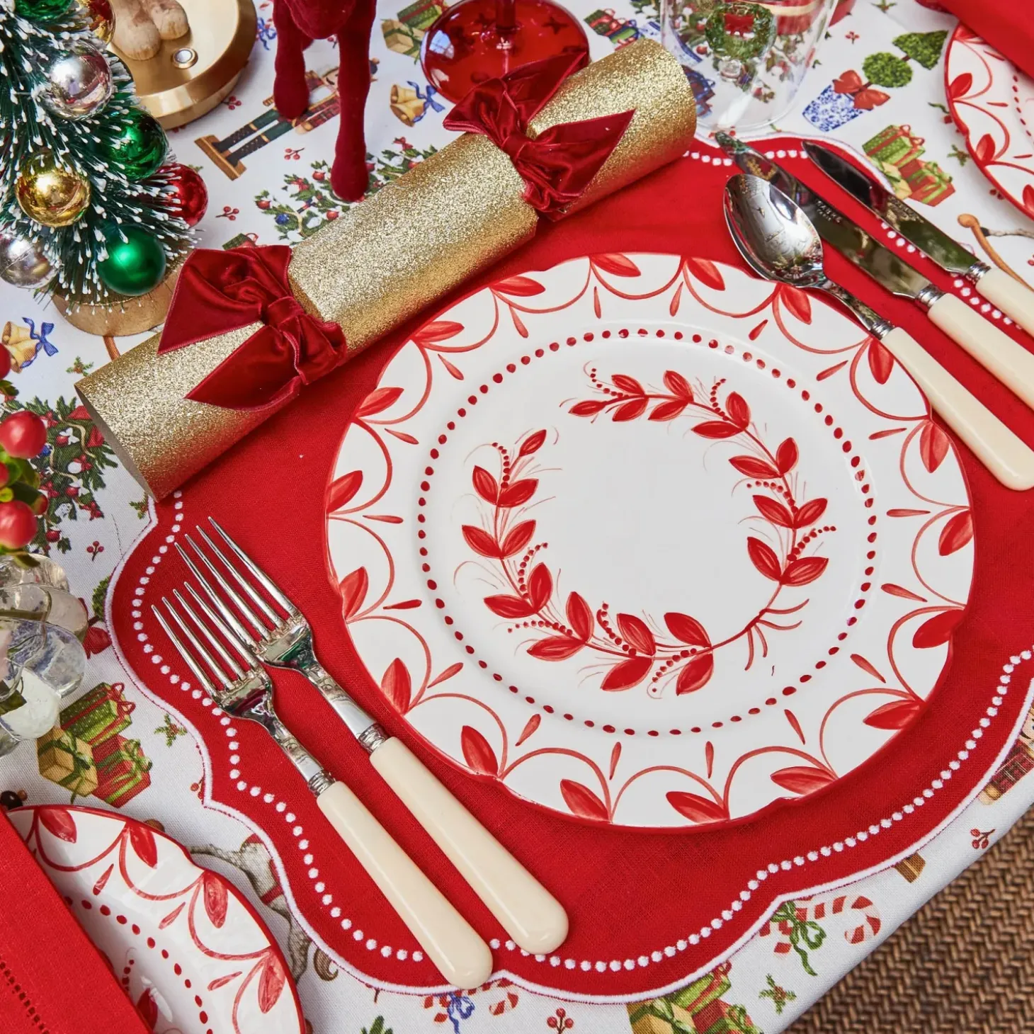 Christmas Wreath Glasses (Set of 4)