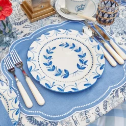 Elizabeth Blue Garland Dinner Plates (Set of 4)