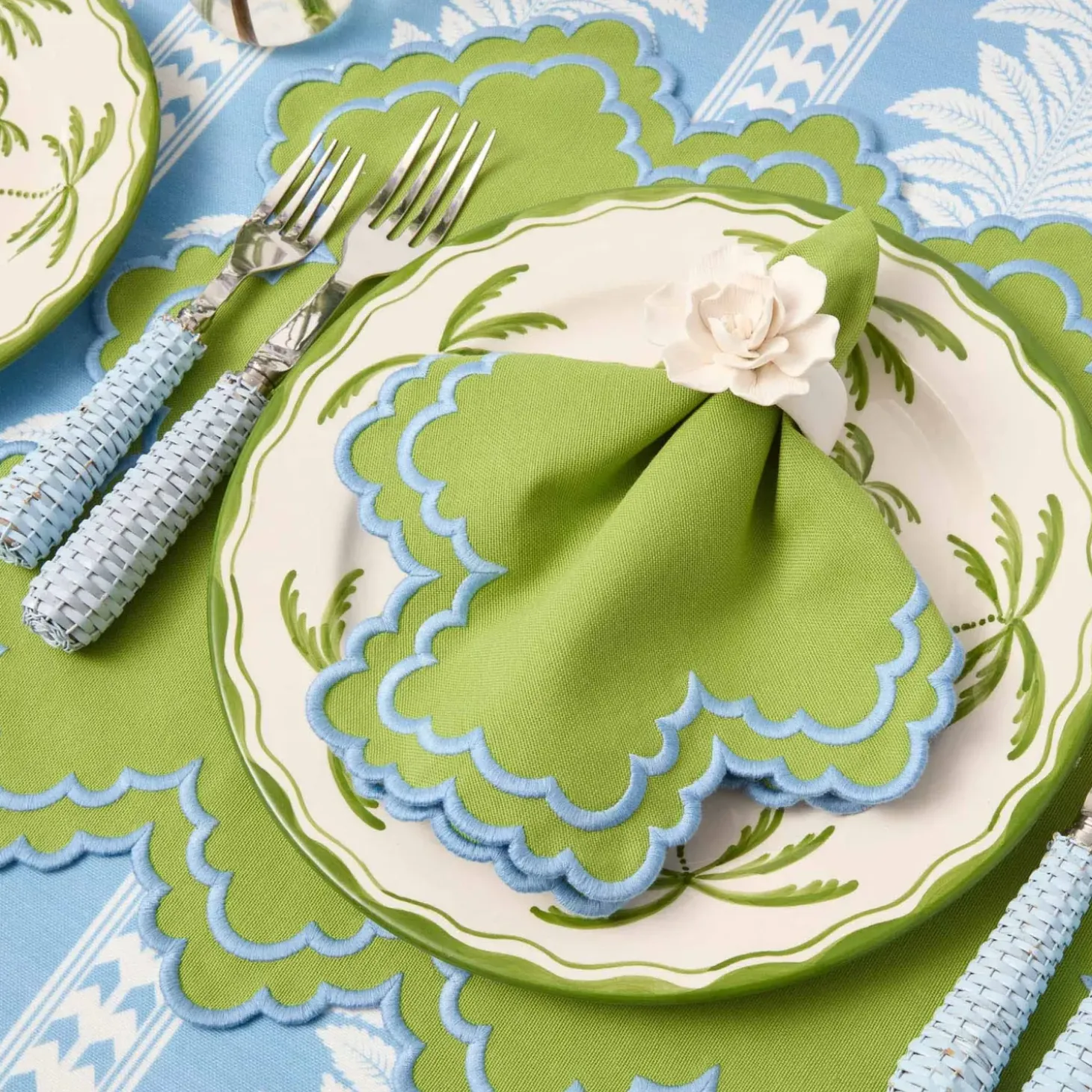 Fiore Porcelain Napkin Rings (Set of 4)