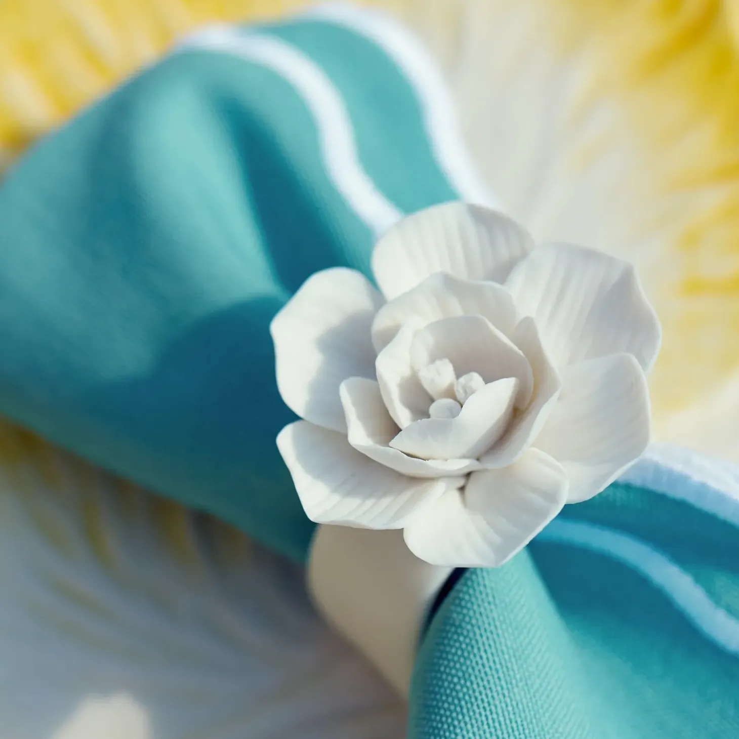 Fiore Porcelain Napkin Rings (Set of 4)