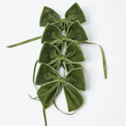 Forest Green Velvet Napkin Bows (Set of 4)