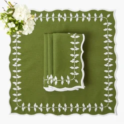 Green Bow Laurel Napkins (Set of 4)