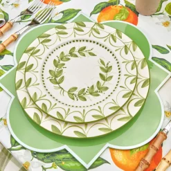 Green Garland Dinner Plates (Set of 4)