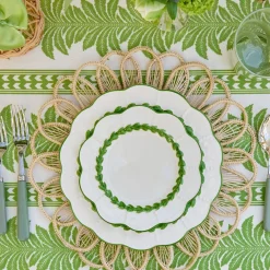 Green Laurel Dinner & Starter Plates (Set of 8)