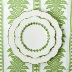 Green Laurel Dinner & Starter Plates (Set of 8)