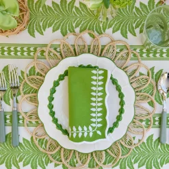 Green Laurel Dinner Plates (Set of 4)