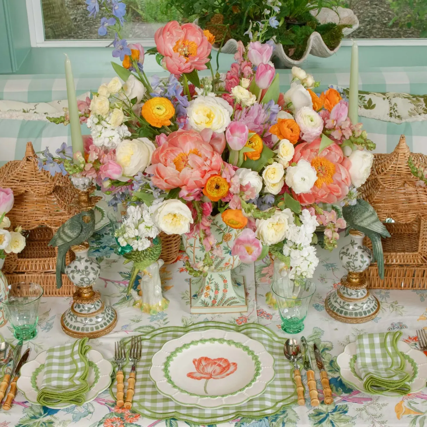 Green Laurel Tulip Dinner Plates (Set of 4)