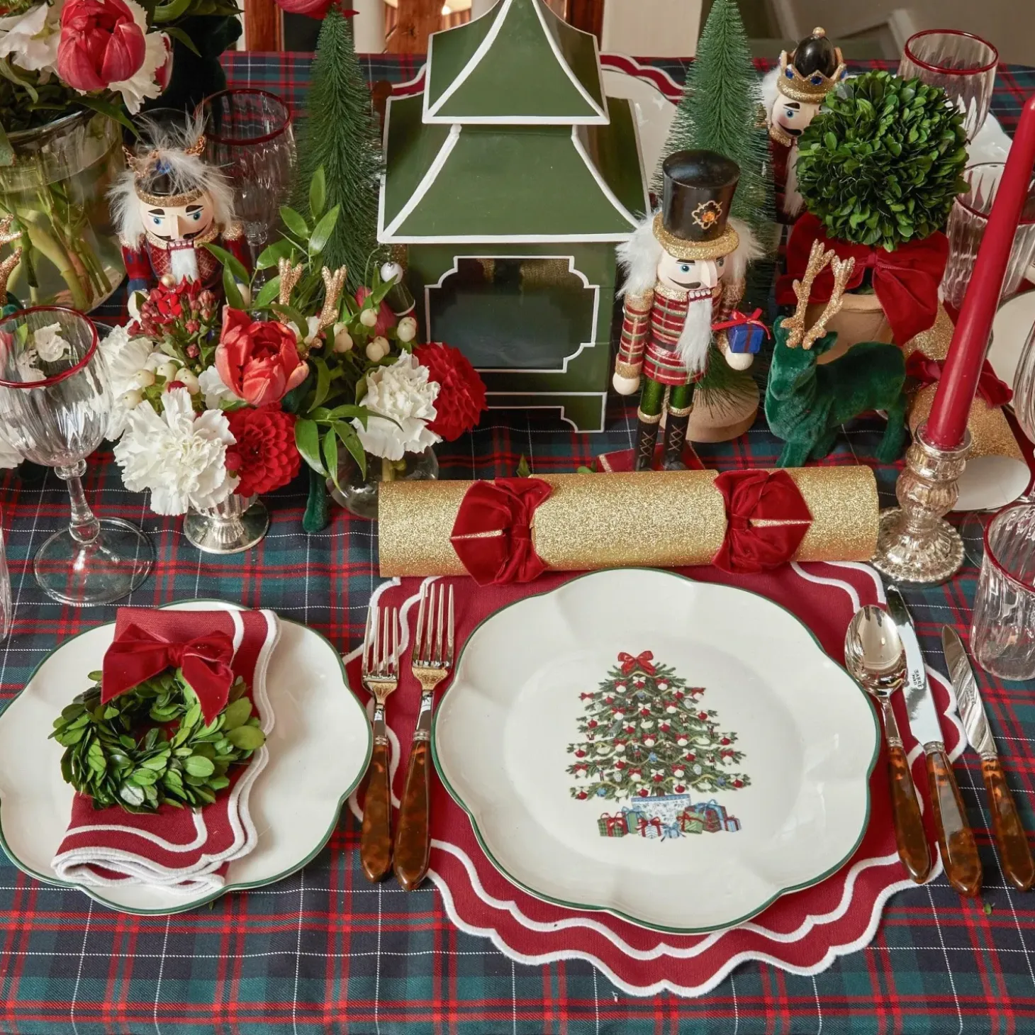Katherine Berry Red Napkins (Set of 4)