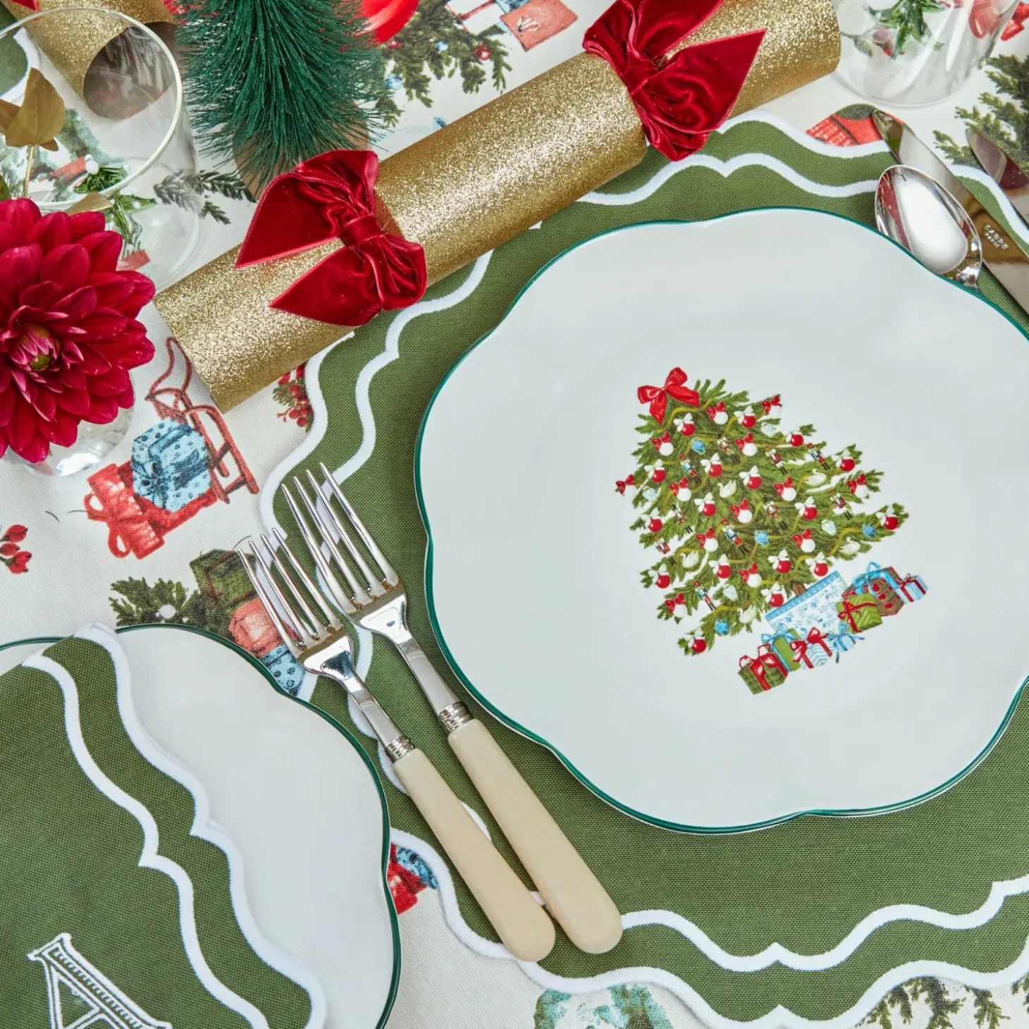 Katherine Green Napkins (Set of 4)