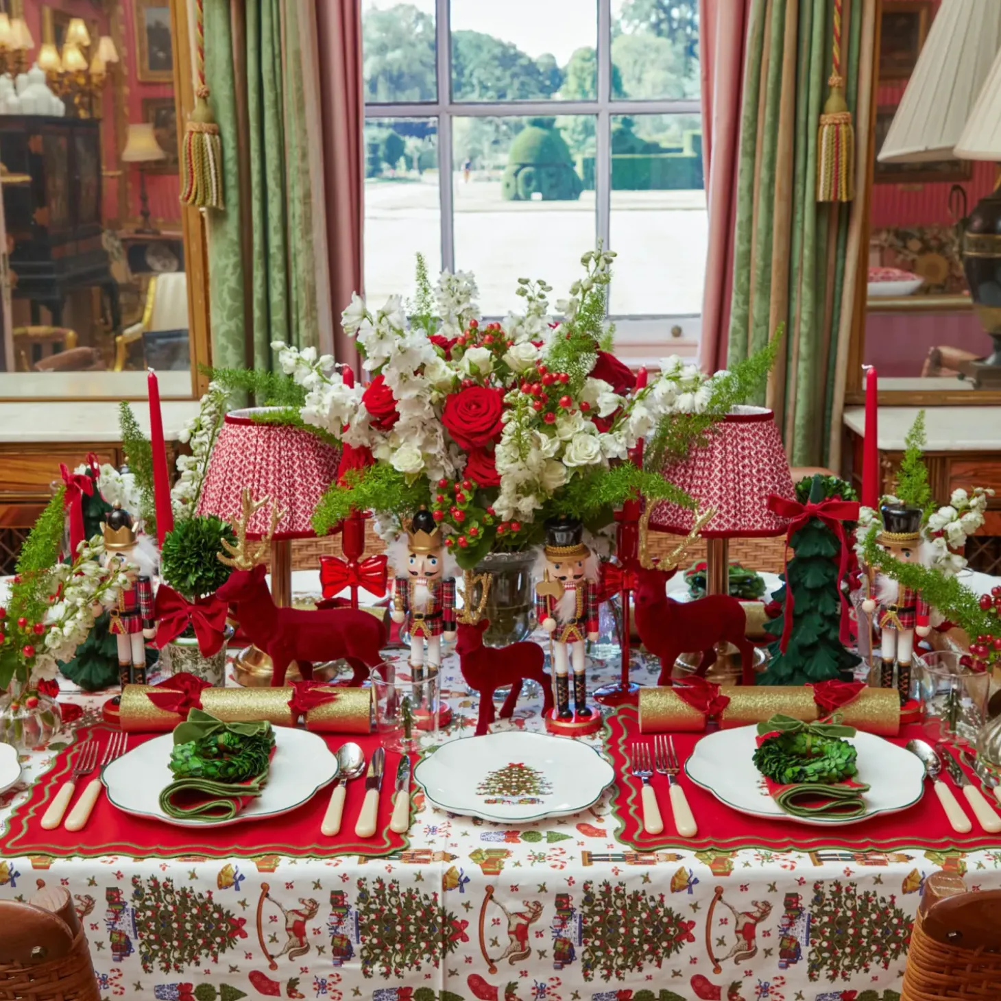 Katherine Red & Green Napkins (Set of 4)
