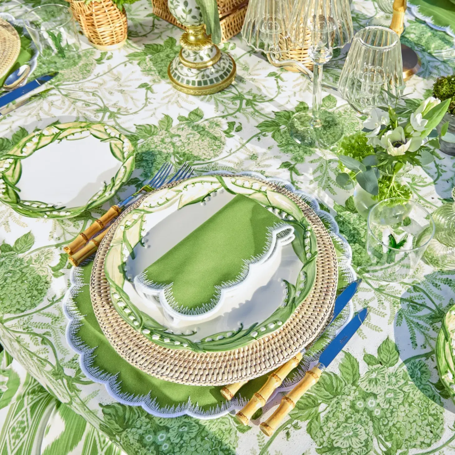 Lily of the Valley Dinner Plates (Set of 4)