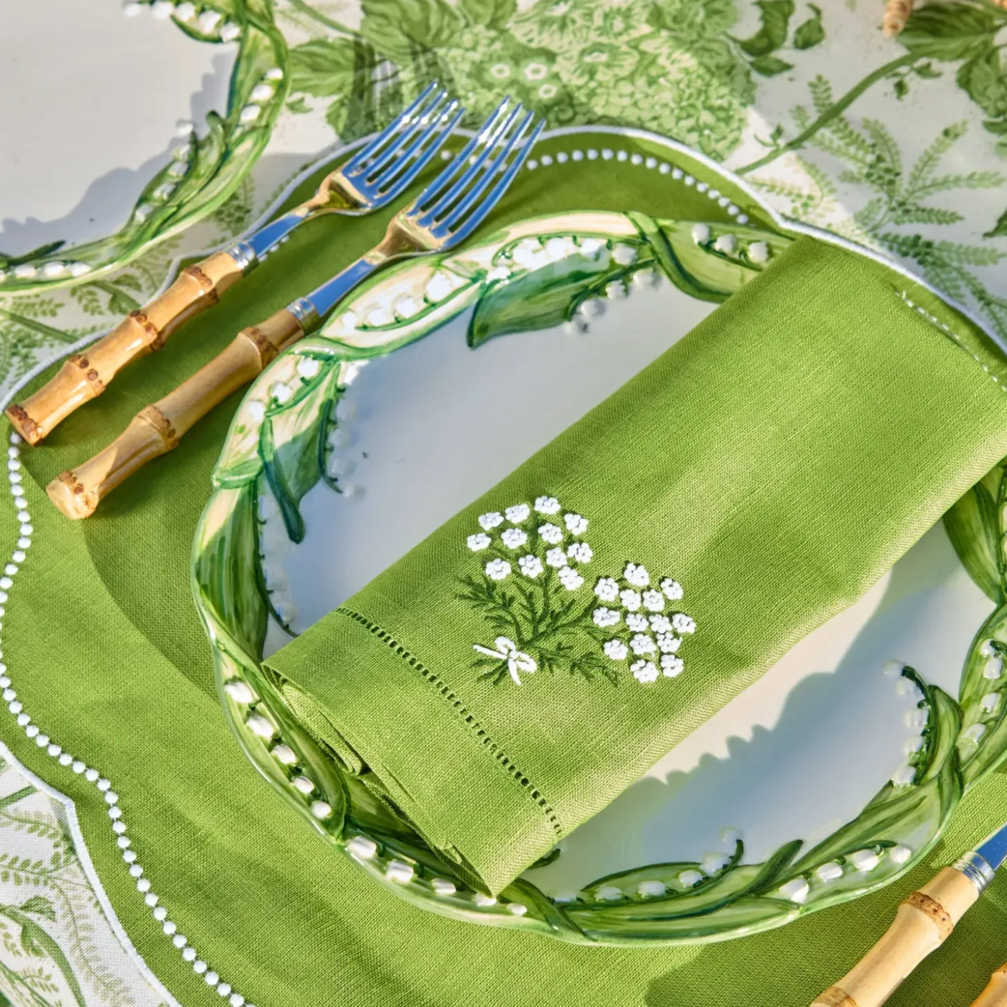 Lily of the Valley Dinner Plates (Set of 4)