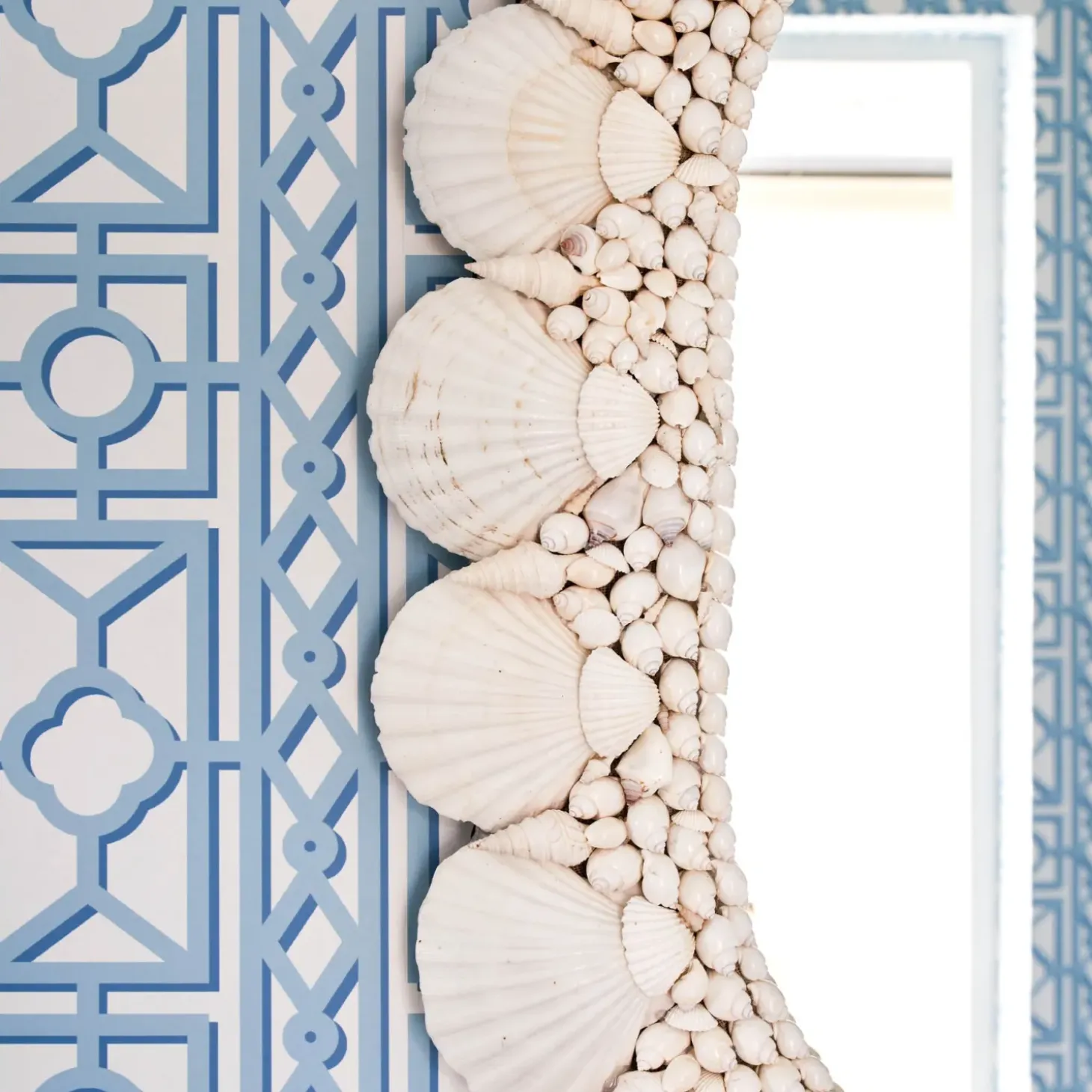 Lyford Mirror (Medium)