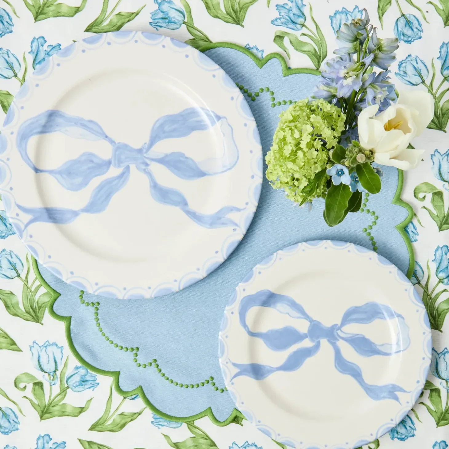 Marilyn Blue Bow Dinner Plates (Set of 4)