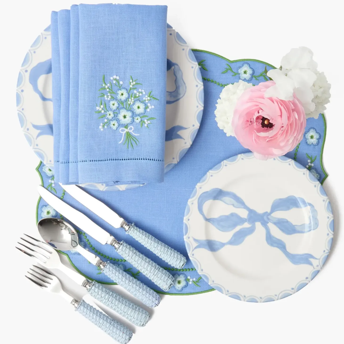 Marilyn Blue Bow Starter Plates (Set of 4)