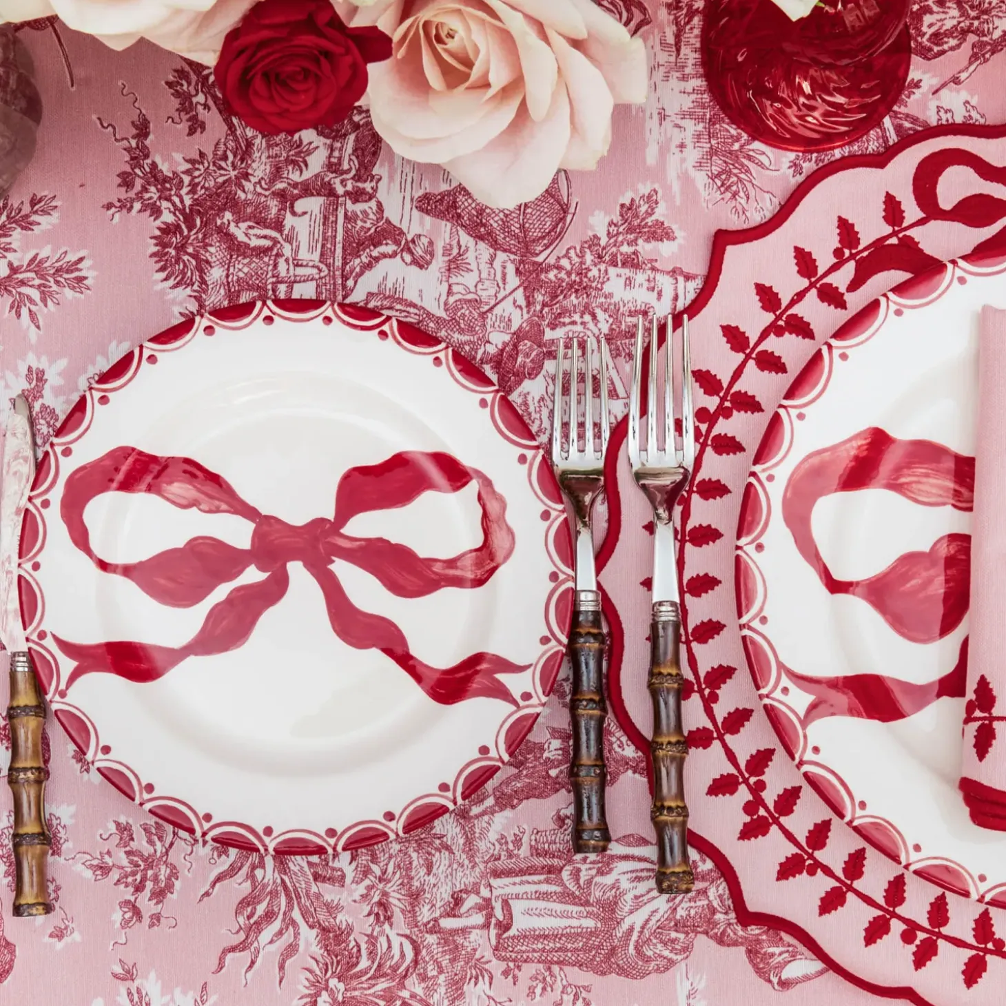 Marilyn Red Bow Starter Plates (Set of 4)