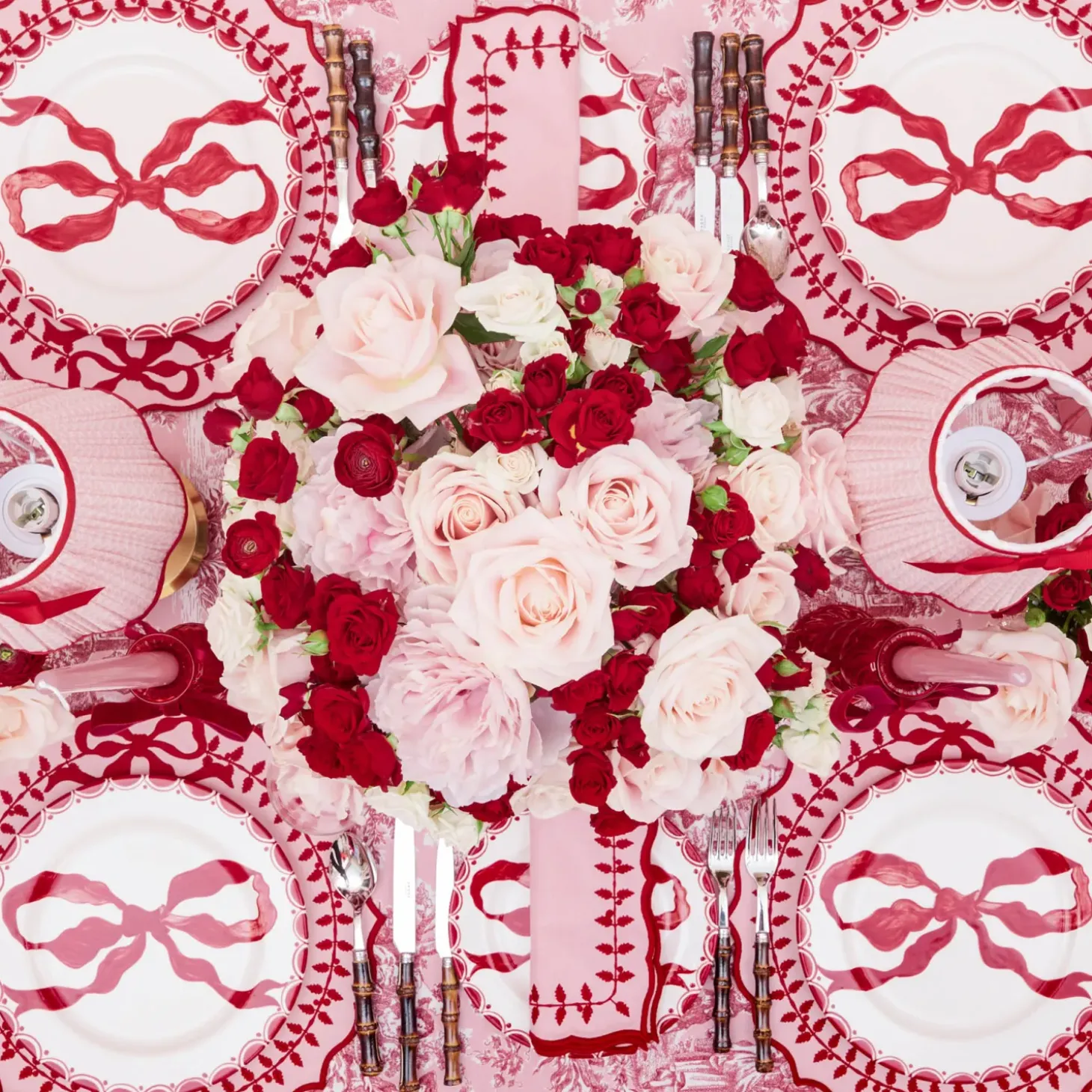 Marilyn Red Bow Starter Plates (Set of 4)