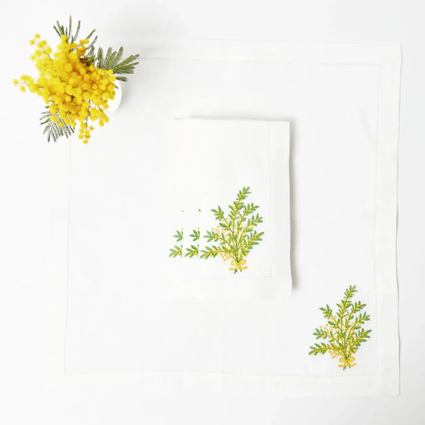 Mimosa White Linen Napkins (Set of 4)