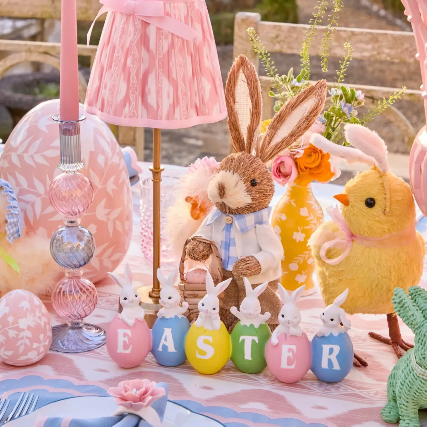 Mr & Mrs Easter Bunny (Pair)