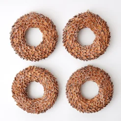 Nutshell Glitter Wreath (Set of 4)