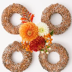 Nutshell Glitter Wreath (Set of 4)