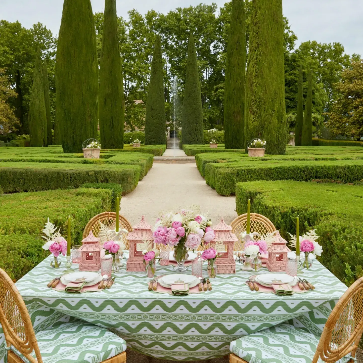 Pink & Green Pagoda Starter Plate