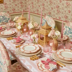Pretty In Pink Candlescape