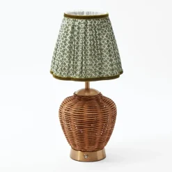 Rattan Ursula Rechargeable Lamp
