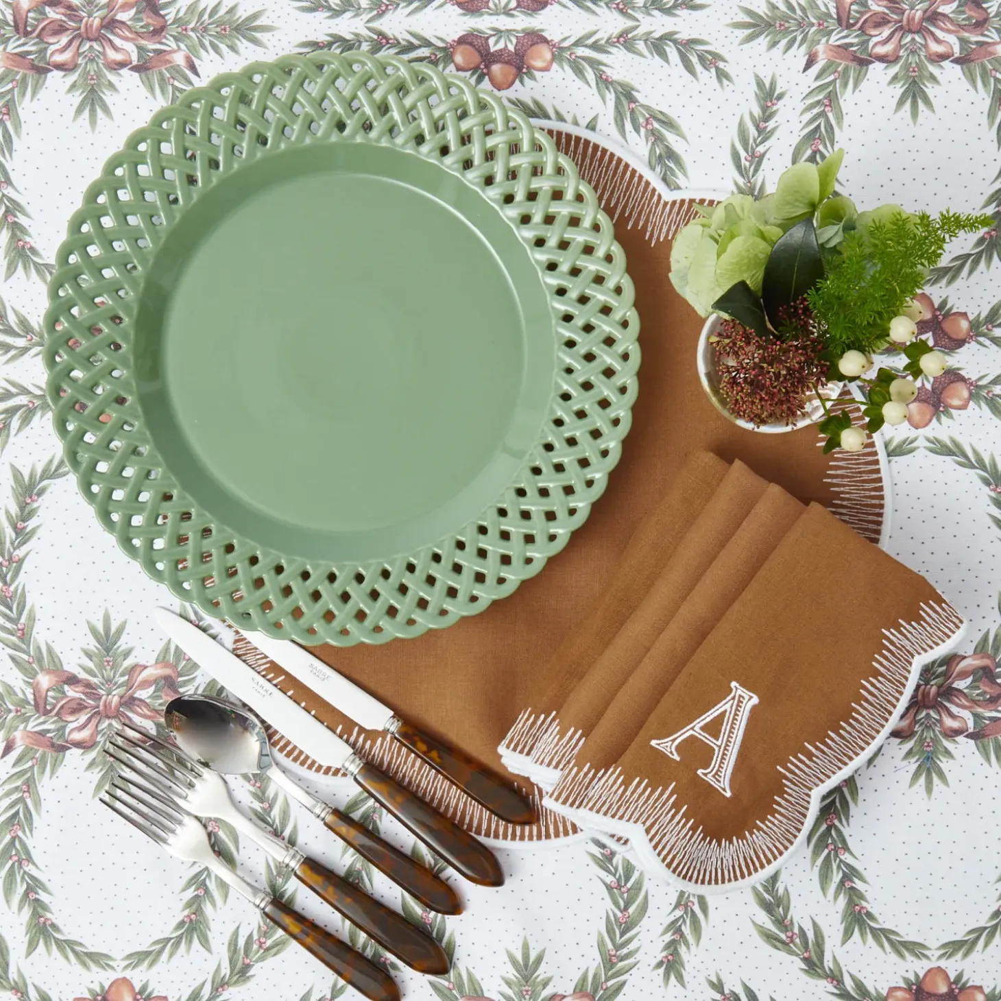 Sage Basketweave Dinner Plates (Set of 4)