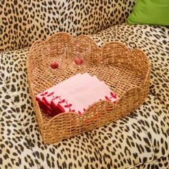 Scalloped Heart Rattan Tray