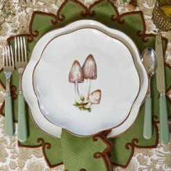 Scalloped Mushroom Starter Plates (Set of 4)
