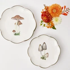 Scalloped Mushroom Starter Plate (Grey)