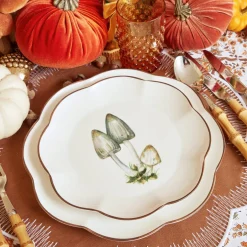 Scalloped Mushroom Starter Plate (Grey)