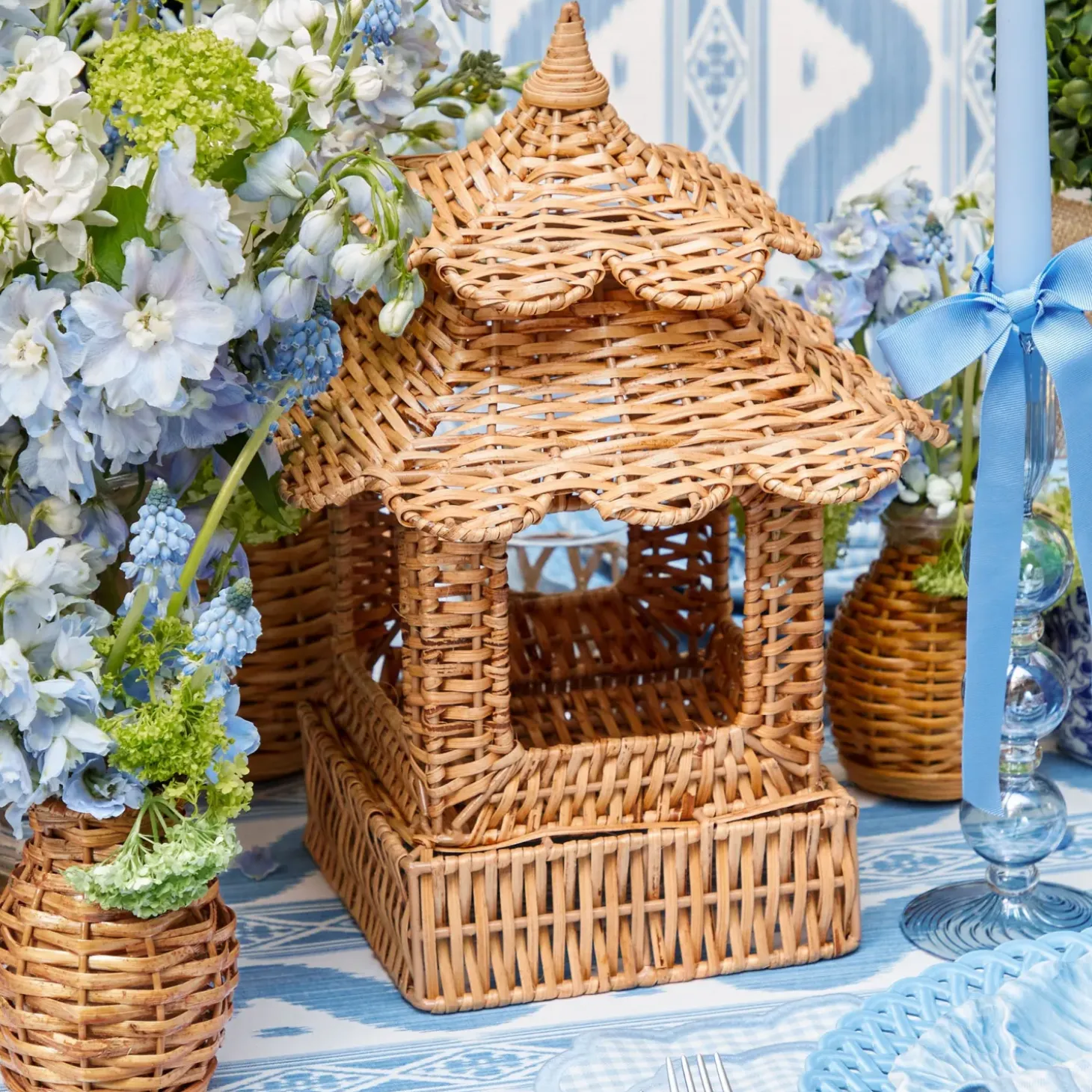 Scalloped Rattan Pagoda Lantern