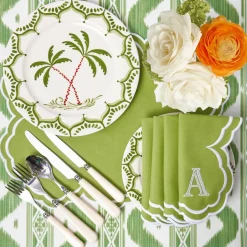 Serena Apple Green Scalloped Placemats (Set of 4)