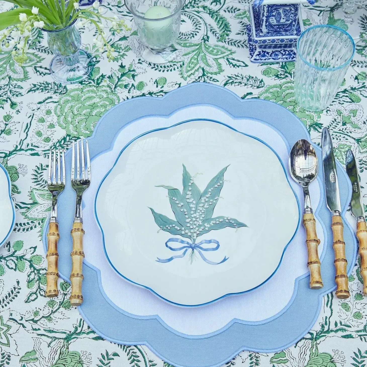 Serena Appliqué Blue Placemats (Set of 4)